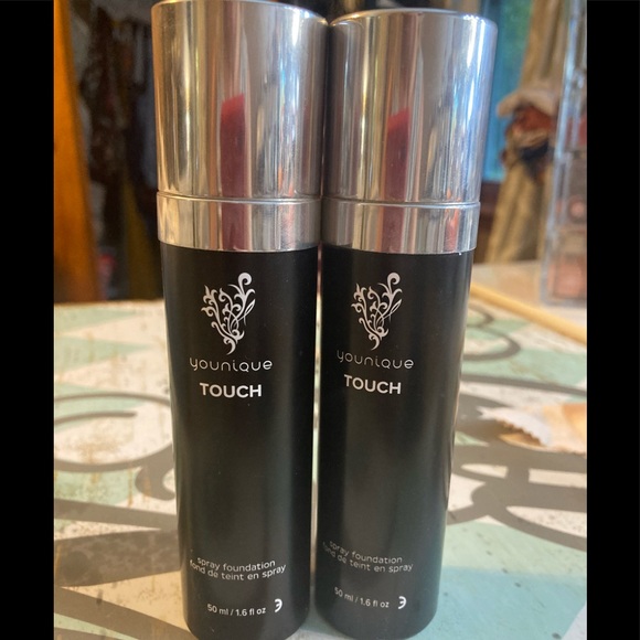 younique touch spray foundation